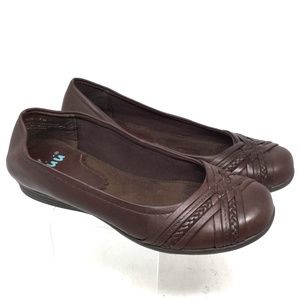 Yuu Gail Women Ballet Flats Size 7M Brown Slip On